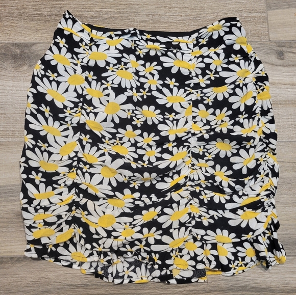 Sugar Lips Daisy Life Is Beautiful Floral Print Ruched Mini Skirt Women's Small - Picture 2 of 9